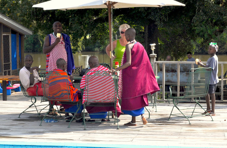 After we set up our tents and played in the swimming pool, Mrs. Wells (Mama Pastor) served a delicious treat!